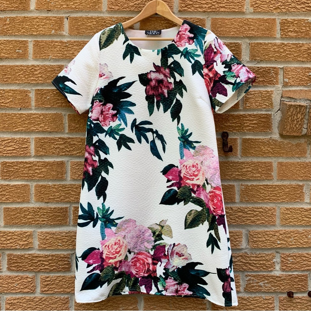 THE MOON Floral A-Line Dress Crewneck Short Sleeve Crocodile Textured Lined S